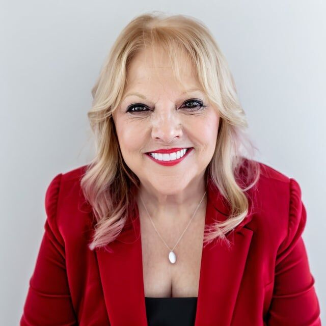 Jaci Stone, Real Estate Salesperson in Apollo Beach, Beggins Enterprises