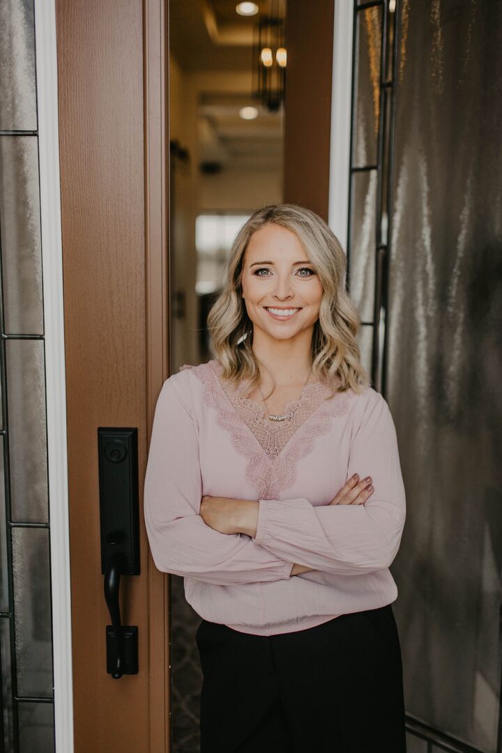 Sarah Metz, Broker Associate in Zephyrhills, Bingham Realty ERA Powered