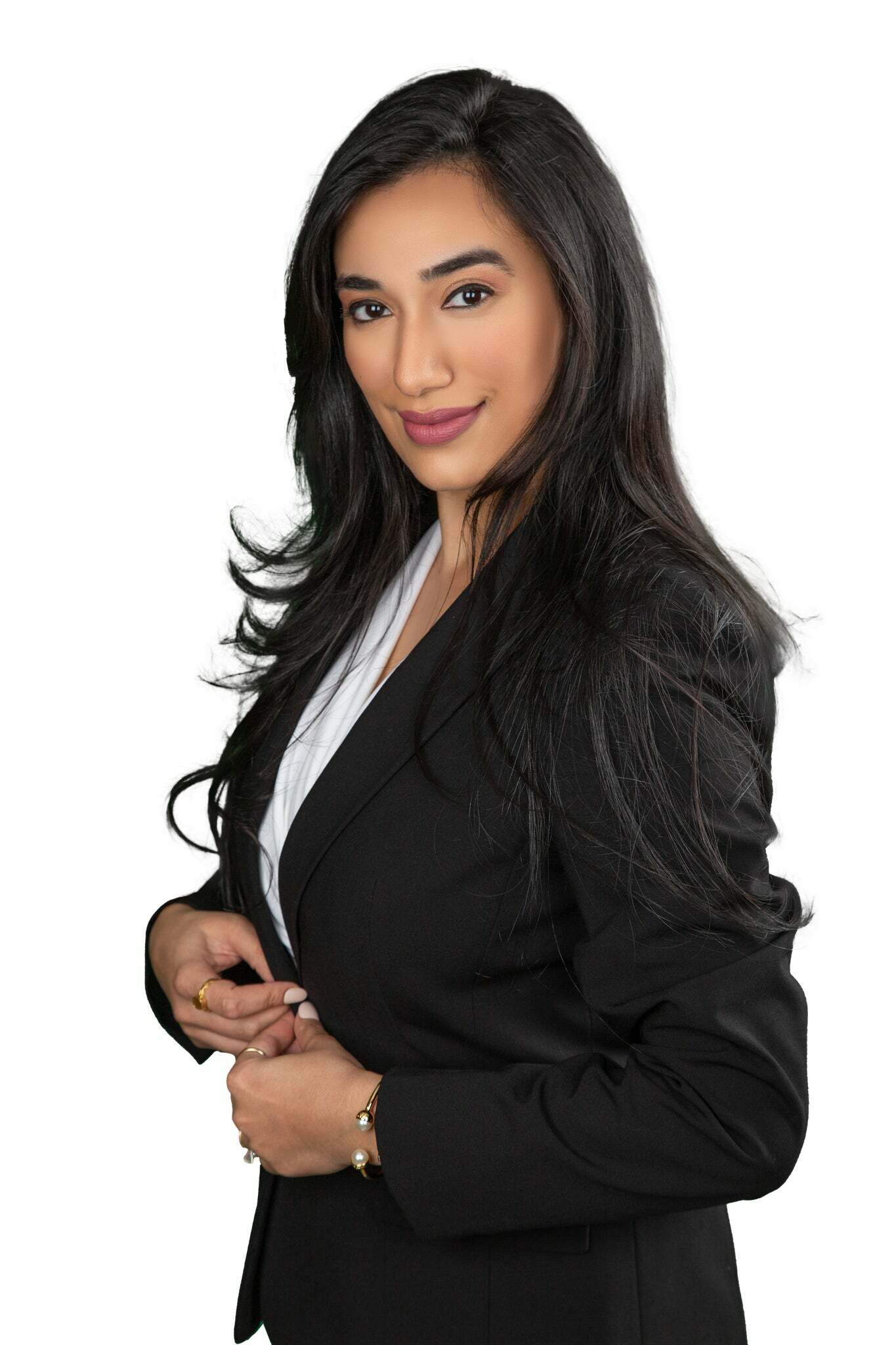 Aanchal Bhalla, Real Estate Salesperson in Murrieta, Associated Brokers Realty