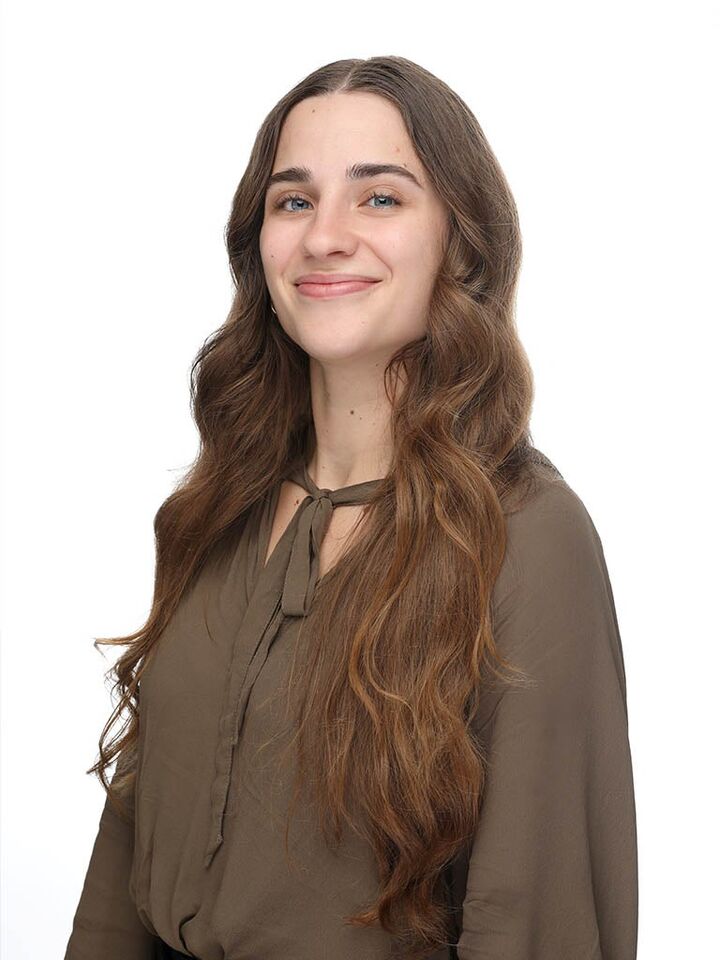 Jade Brooks, Real Estate Salesperson in Chula Vista, Affiliated