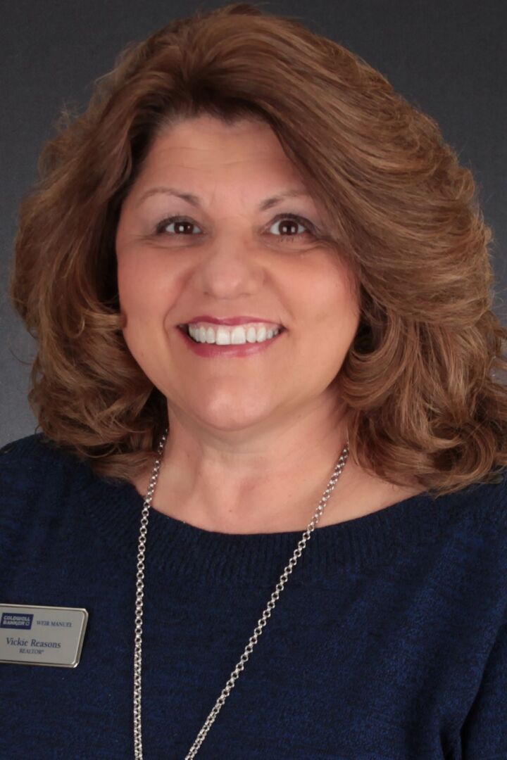 Vickie Reasons,  in Northville, Professionals