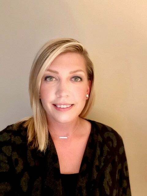 Laura Golden, Real Estate Salesperson in Mansfield, Custom Home Realty