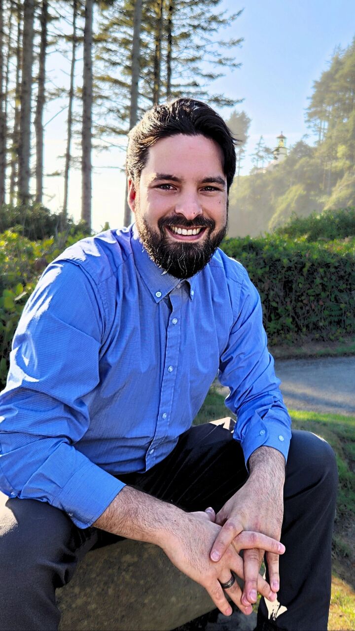 Robert Flores, Real Estate Broker in Florence, Windermere