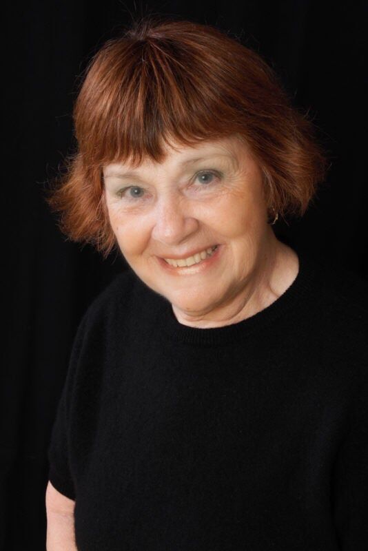 Joyce Wisneski, Associate Real Estate Broker in Joliet, Circle