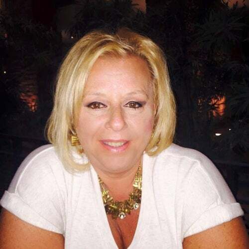 Gail Sweeney, Associate Real Estate Broker in Staten Island, Safari Realty