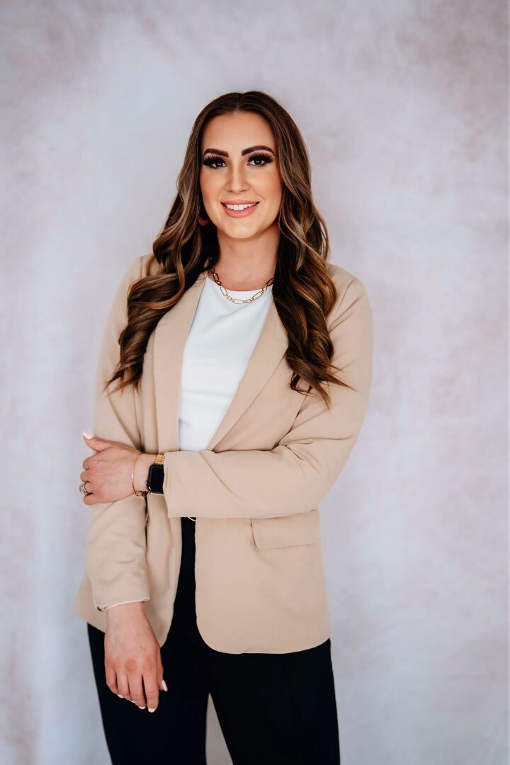 Asha Vonburg, Real Estate Salesperson in Cheyenne, The Property Exchange