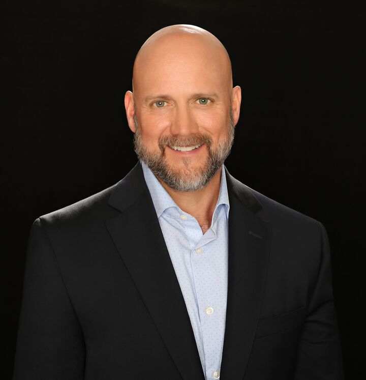Geoff Smith,  in Burlington, Coldwell Banker Burnhill Realty, Brokerage