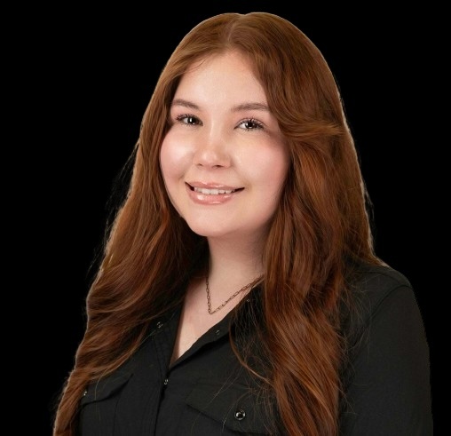 Emily Robles, Real Estate Salesperson in Porterville, Jordan-Link