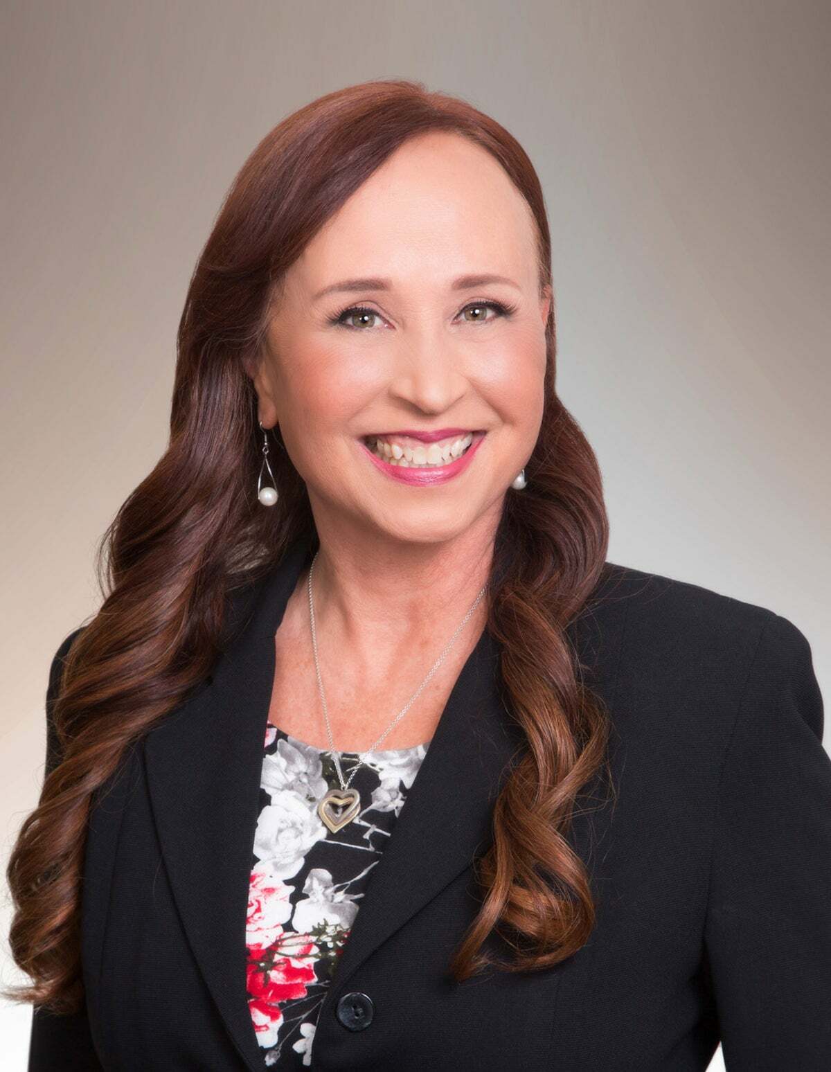 Customer Service, REALTOR® in Honolulu, Advantage Realty