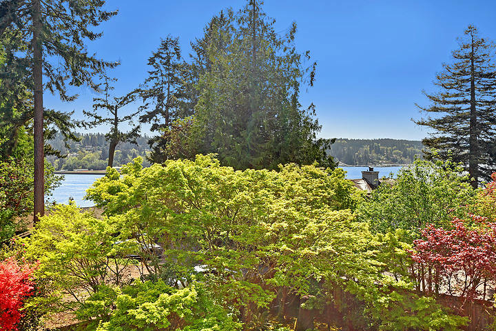 Property Photo: Wing Point 11305 NE Wing Point Dr  WA 98110 