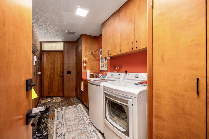 Property Photo:  3559  Biz Point Road  WA 98221 