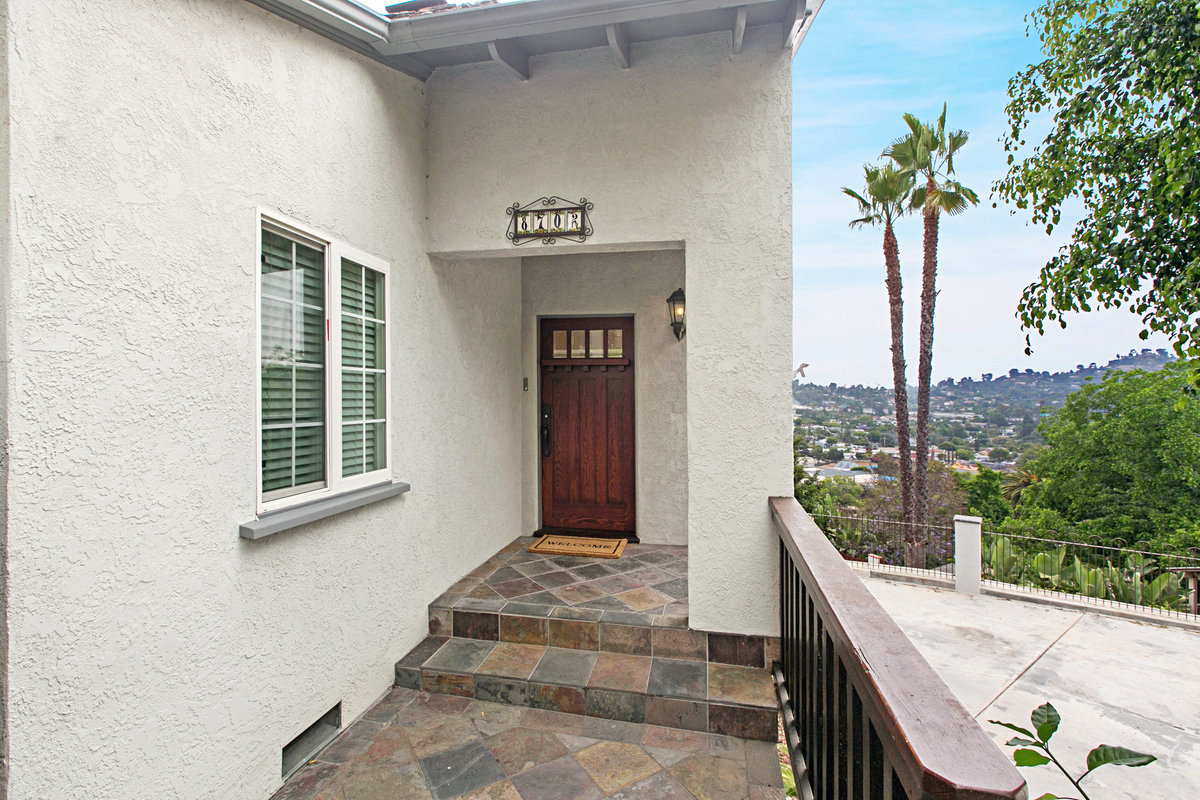 Property Photo:  8702 Chevy Chase Dr  CA 91941 