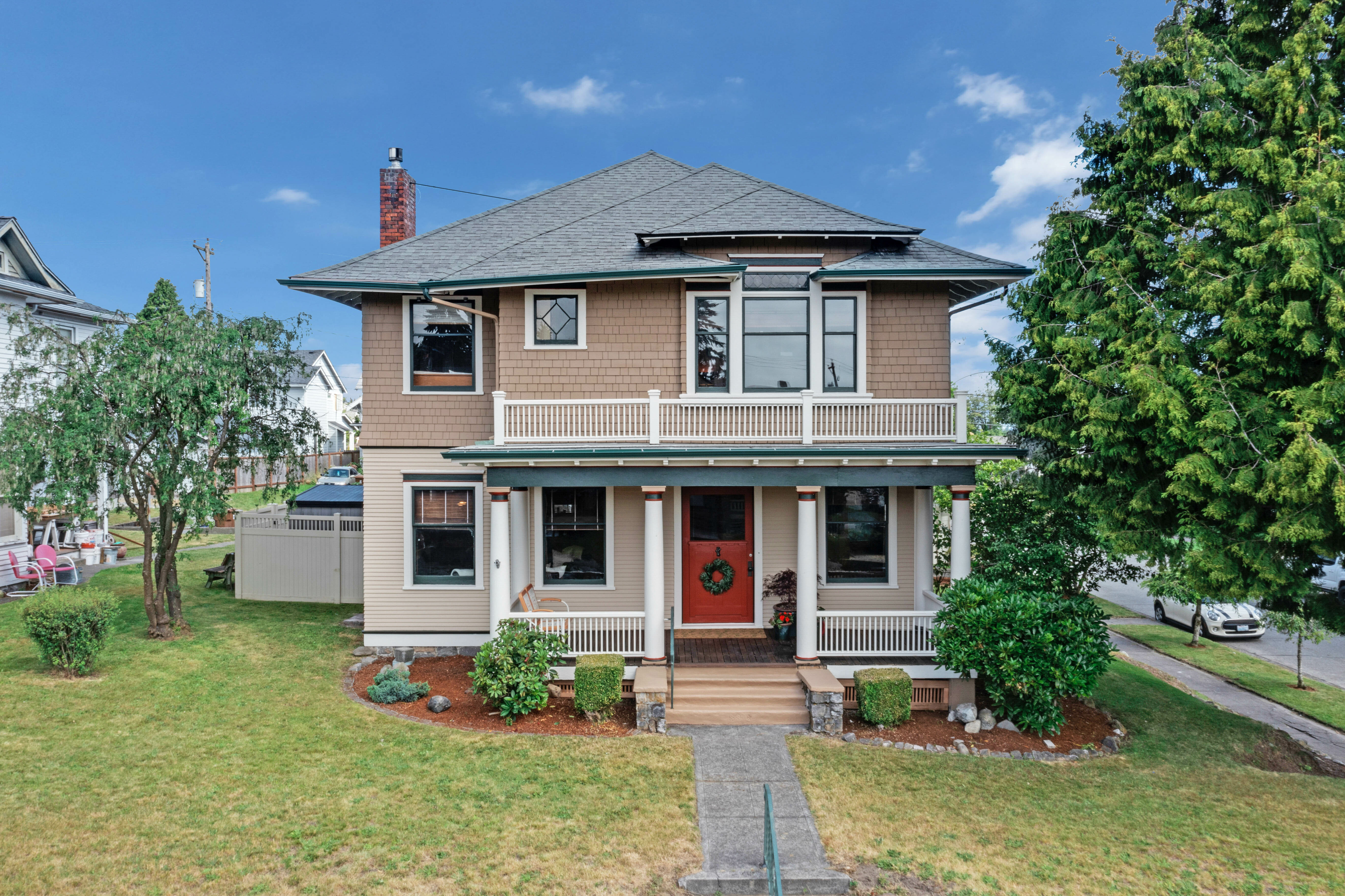 Property Photo: 3303 6th Avenue WA 98406