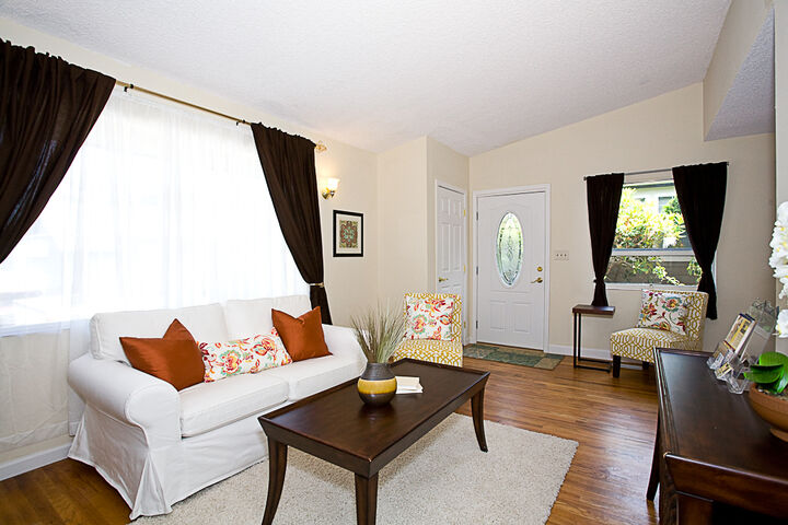 Property Photo: Living room 5009 SW Hanford St WA 98116