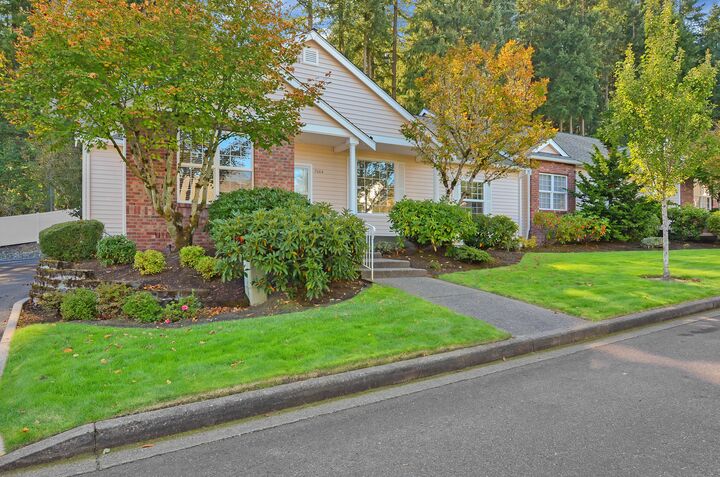 7004  51st Street W  University Place WA 98467 photo