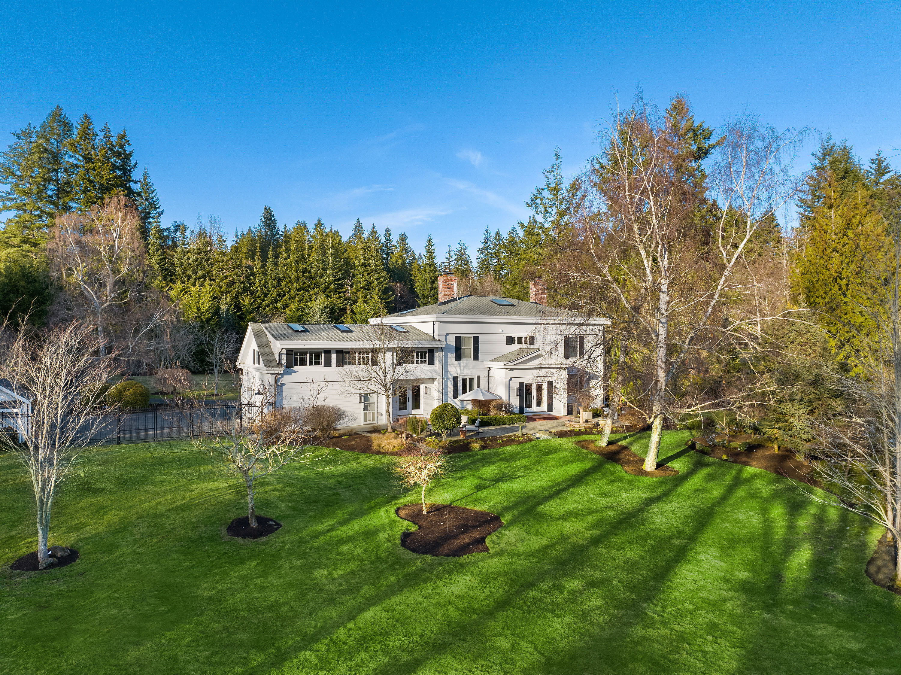 Property Photo:  6601 NE New Brooklyn Road  WA 98110 