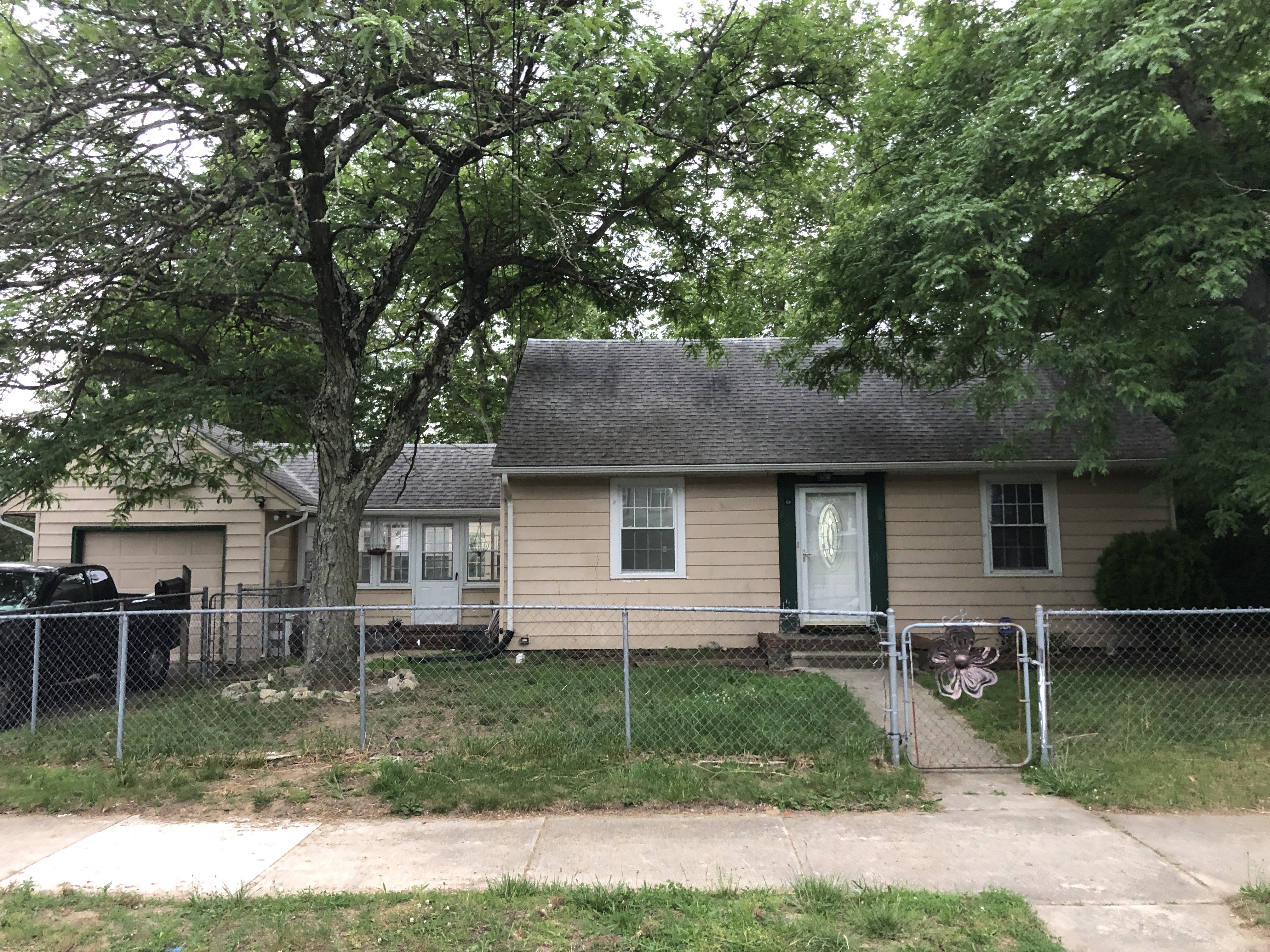 Property Photo: 806 Archer Street NJ 08332