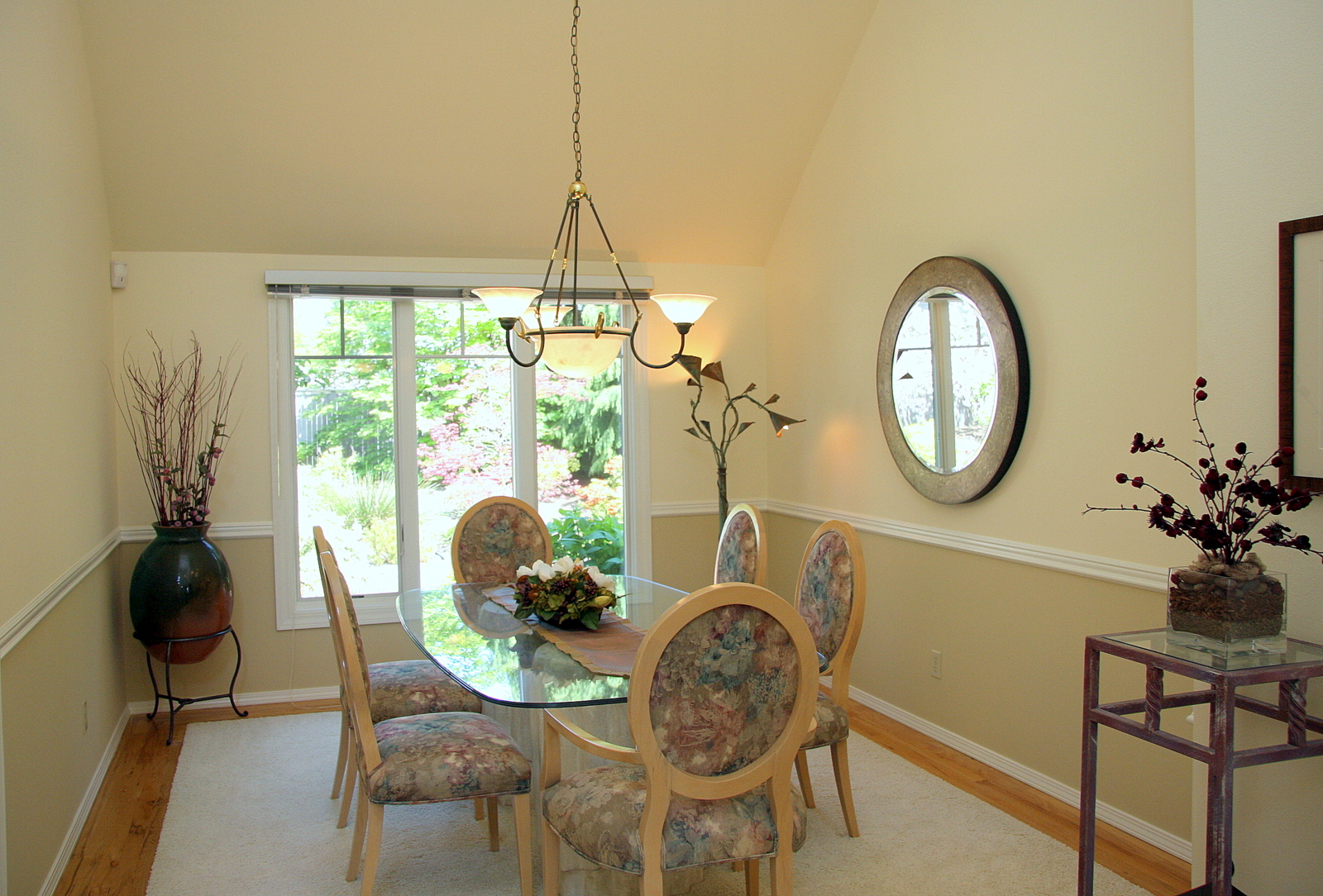 Property Photo: Living room & dining room 14302 NE 61st St  WA 98052 