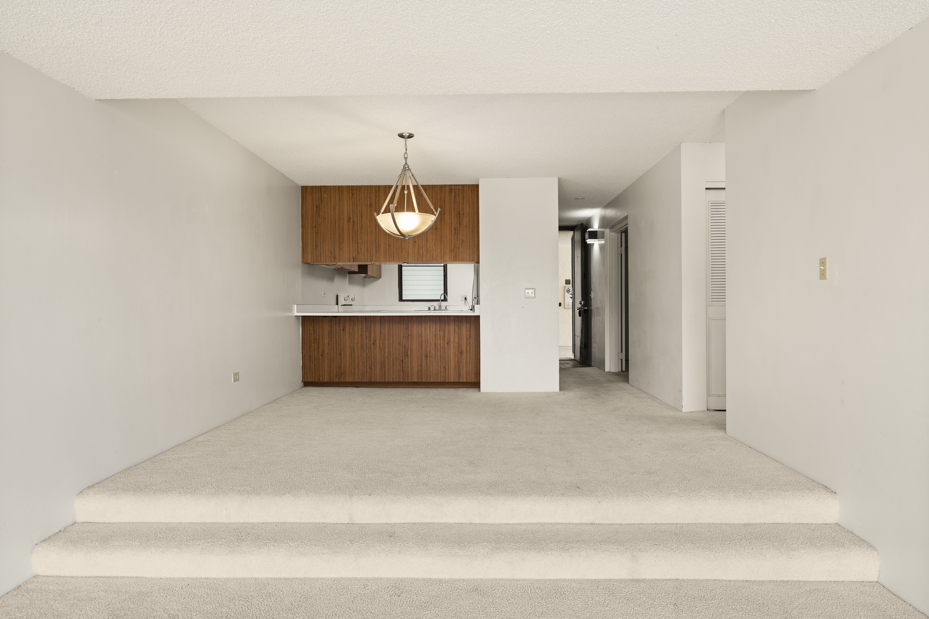 Property Photo: 501 Hahaione Street 1/19J HI 96825