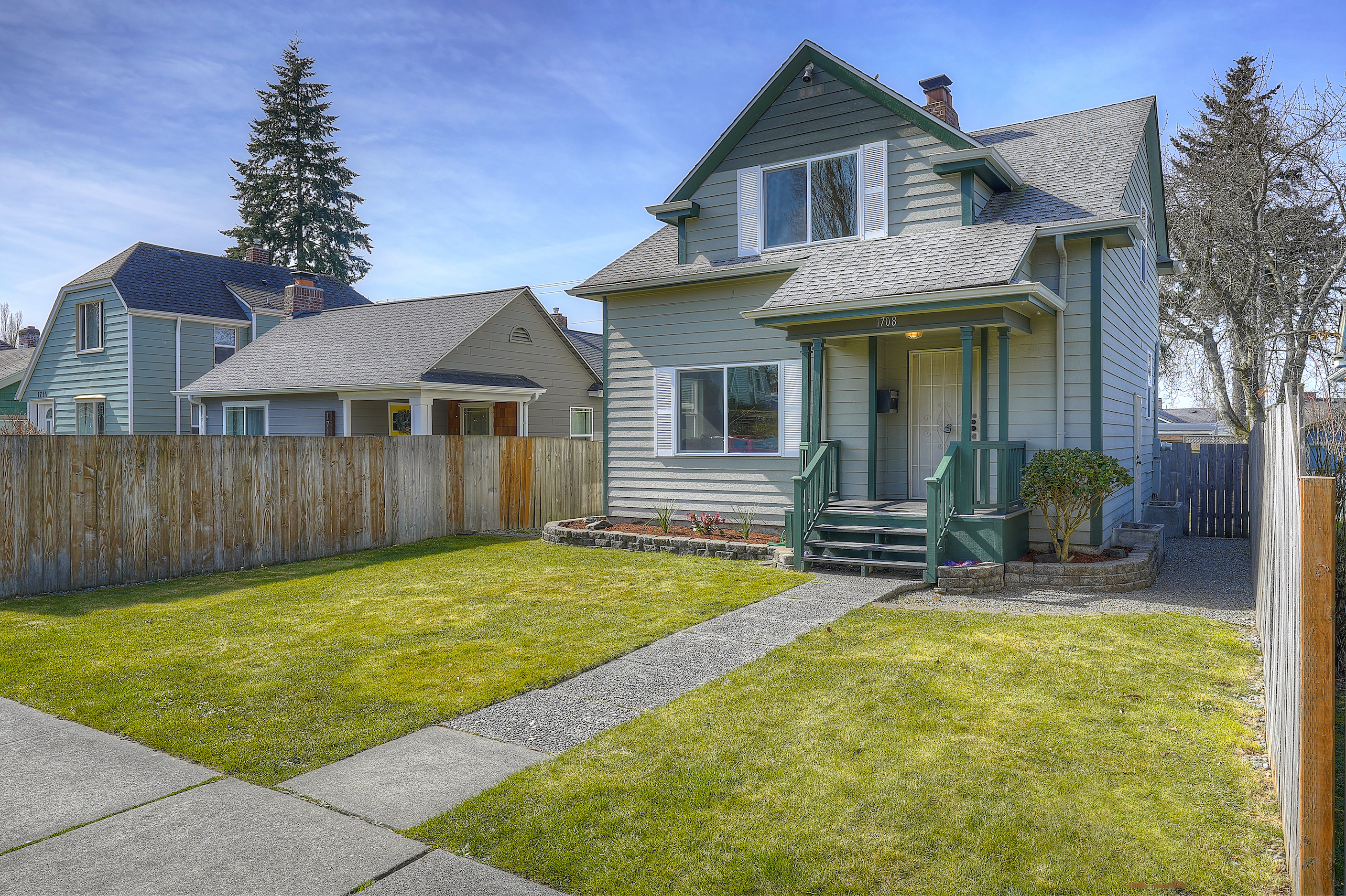 Property Photo:  1708 S Fife St  WA 98405 