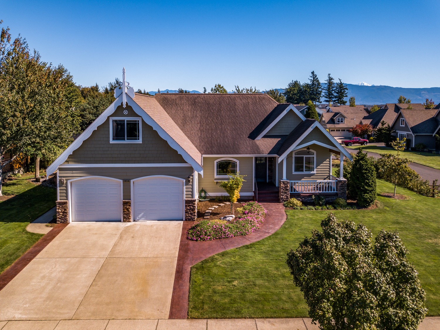 Property Photo:  1454 Bradley Meadows Lane  WA 98264 