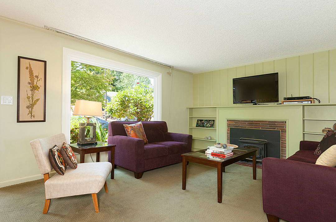 Property Photo: Living room 10316 9th Ave NW  WA 98177 