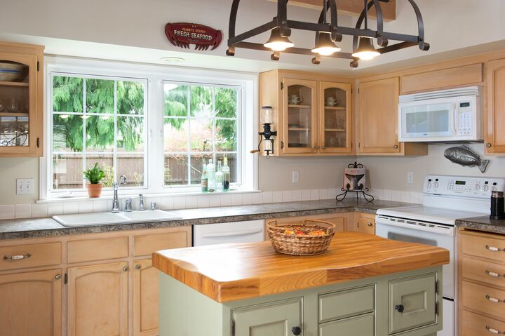 Property Photo: Kitchen and dining 4707 Cypress Dr WA 98221