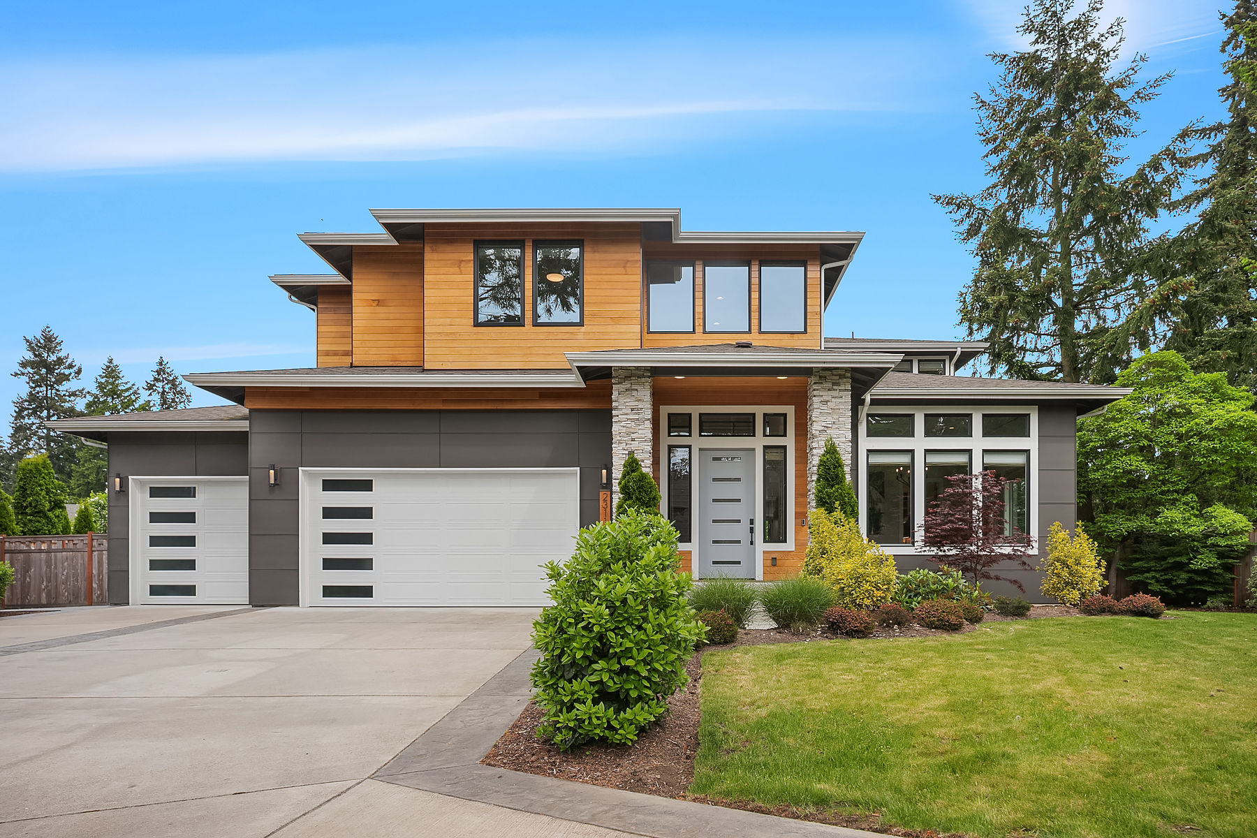Property Photo: 2311 NE 27th Street WA 98056