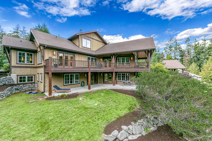 7872 NE Ledgestone Lp  Bainbridge Island WA 98110 photo Ledgestone Loop