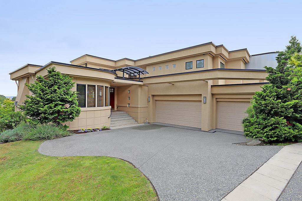 Property Photo: Fabulous contemporary masterpiece 7607 115th Place NE  WA 98033 