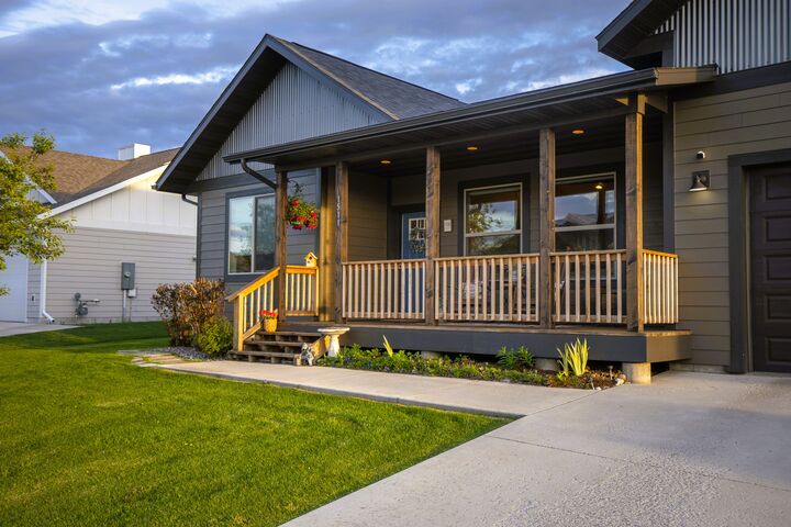 Property Photo:  1511 Powers Boulevard  MT 59714 