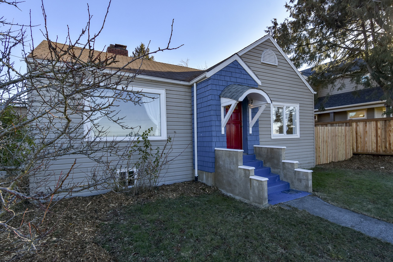 Property Photo: Exterior Front 8402 20th Ave SW  WA 98106 