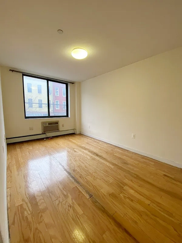 Property Photo:  Metropolitan Avenue 104 NY 11211 