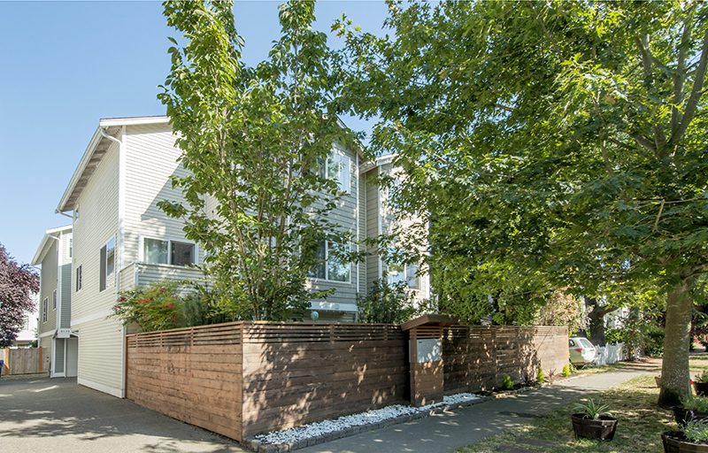 Property Photo: 8536 Midvale Ave N A WA 98103