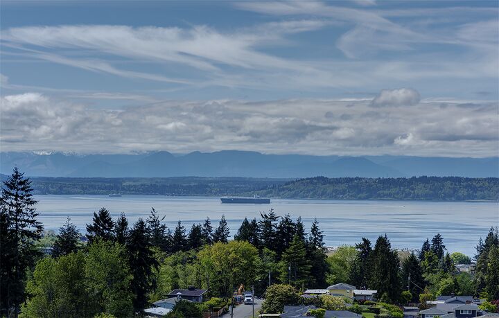 219 Skyline Dr  Edmonds WA 98020 photo