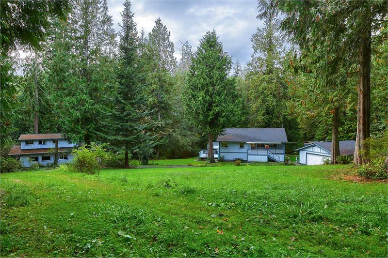 Property Photo: Lynwood center 5486 Lynwood Center Rd NE  WA 98110 