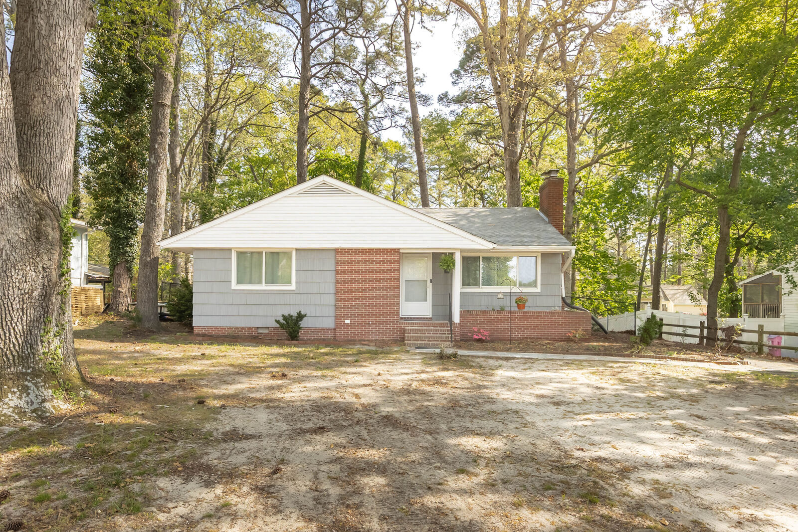 Property Photo:  731 Richwil Drive  MD 21804 