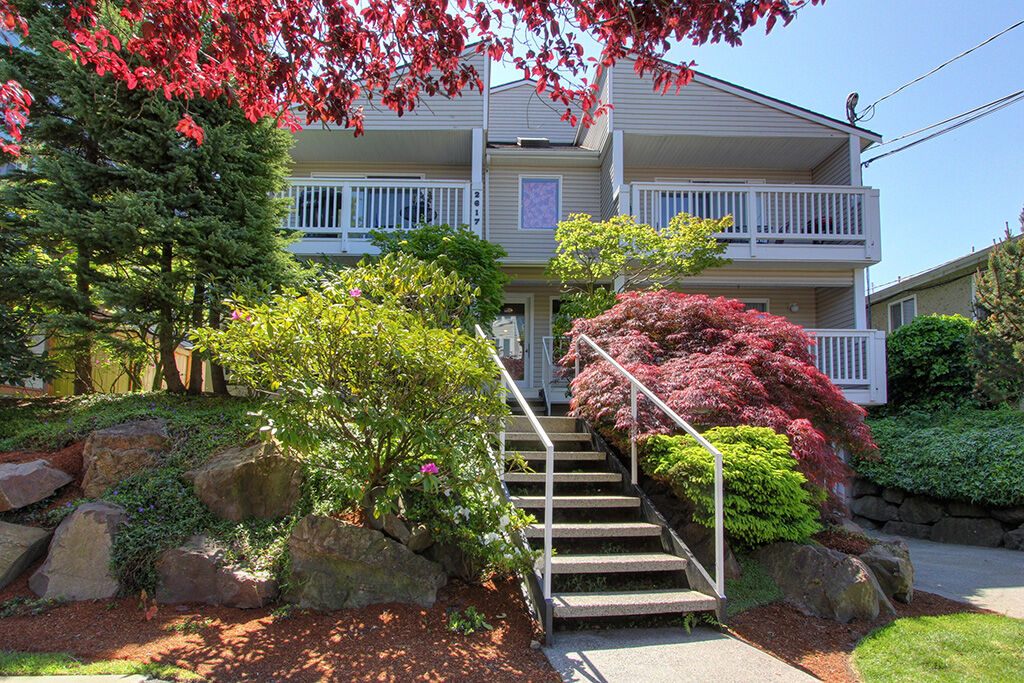 Property Photo: 2617 NW 59th Street 102 WA 98107