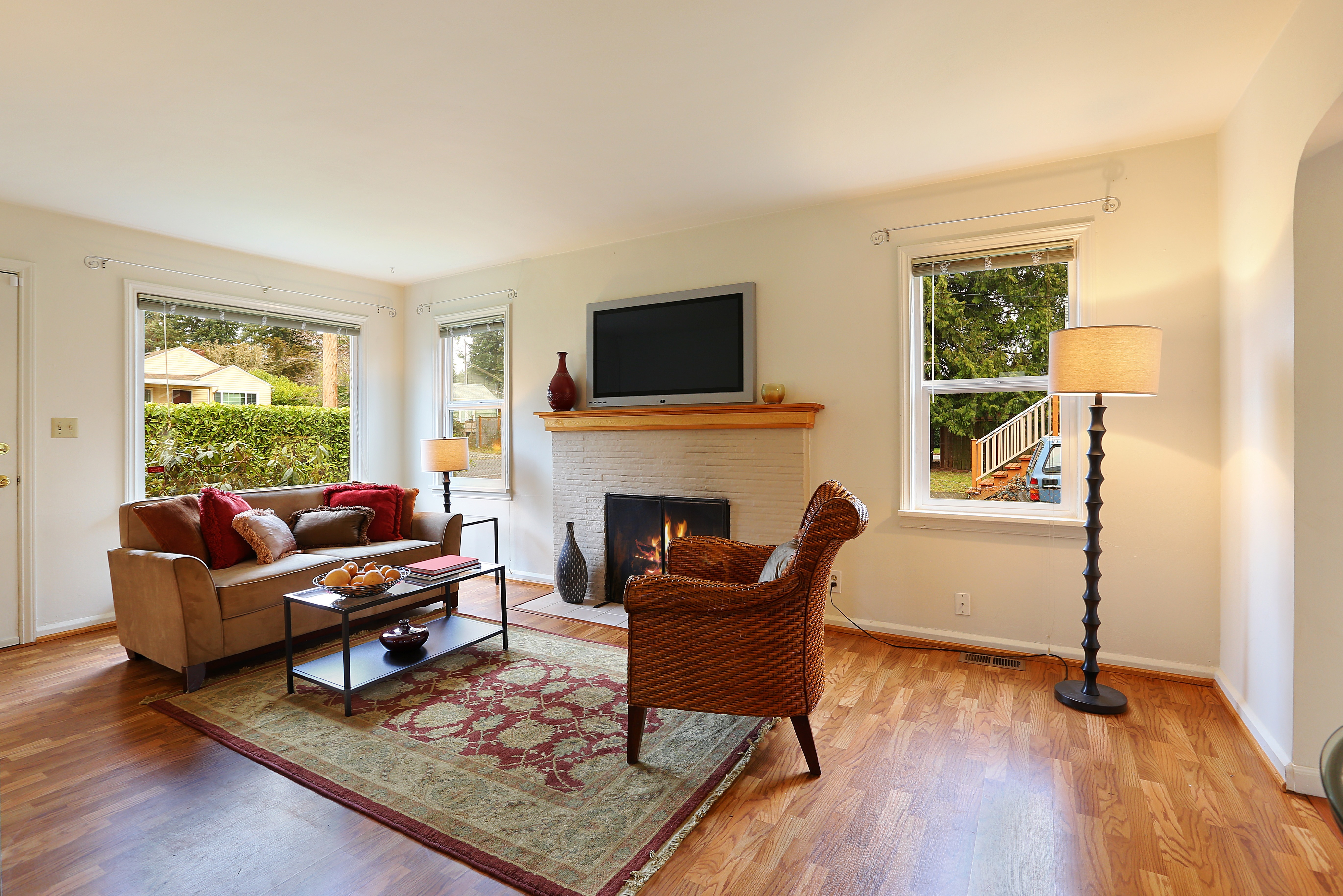 Property Photo: Living room 1545 NE 147th  WA 98155 