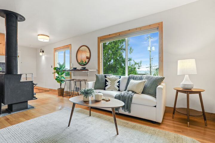 Property Photo: Interior Main Home 4320 Palatine Avenue N WA 98103