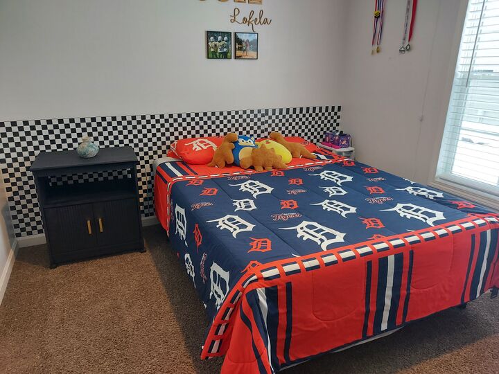 Property Photo:  2087 Leisure Lane  MI 49686 