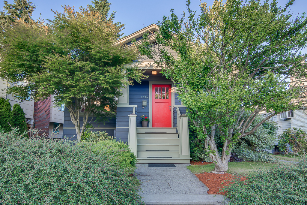 Property Photo: 6526 dibble ave nw 6526 Dibble Ave NW WA 98117