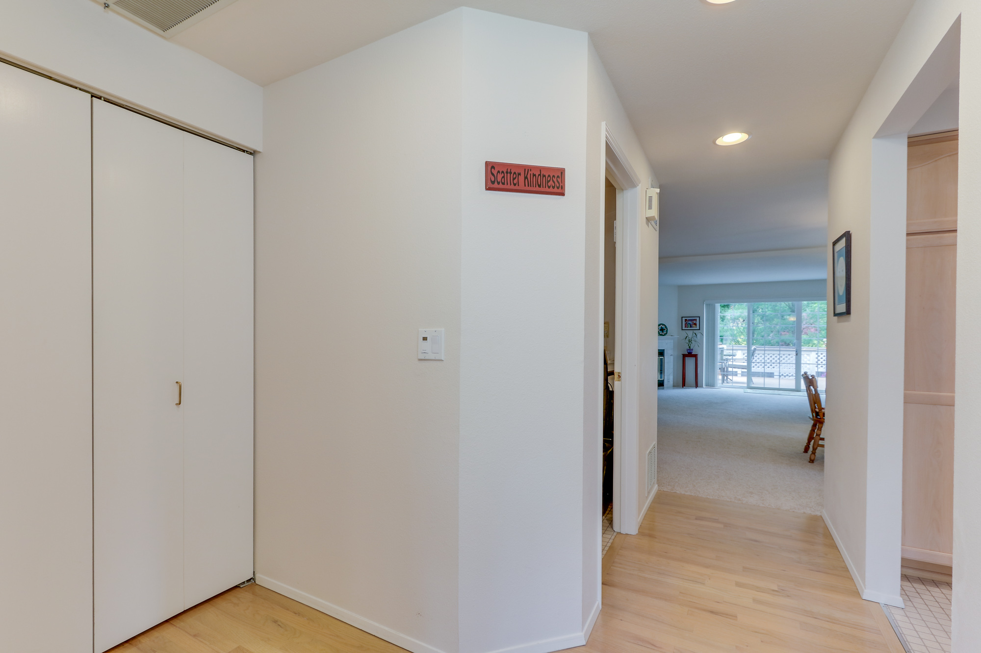 Property Photo: Entry 13414 NE 89th St  WA 98052 