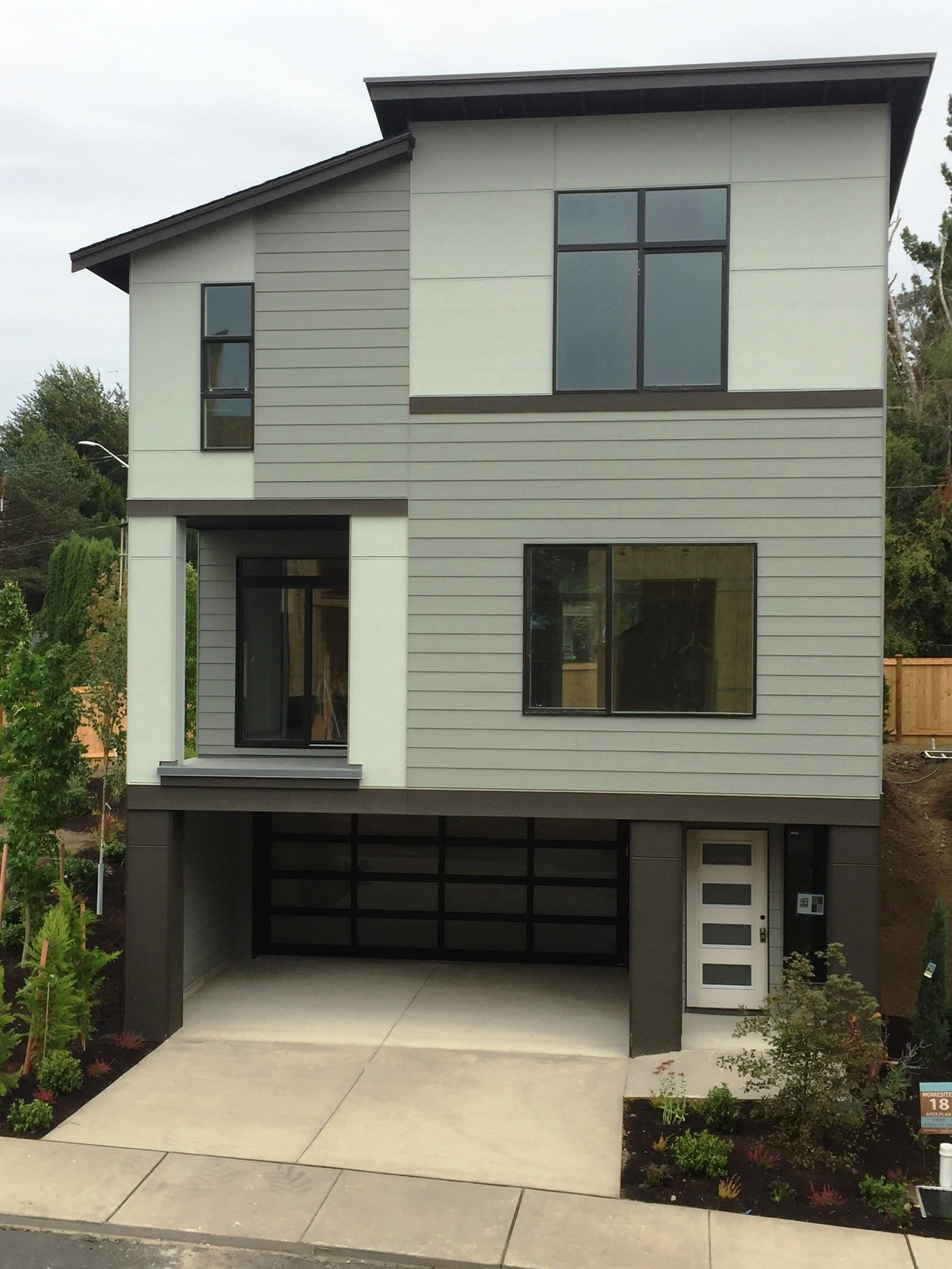 Property Photo: 1809 178th St SW 30 WA 98037
