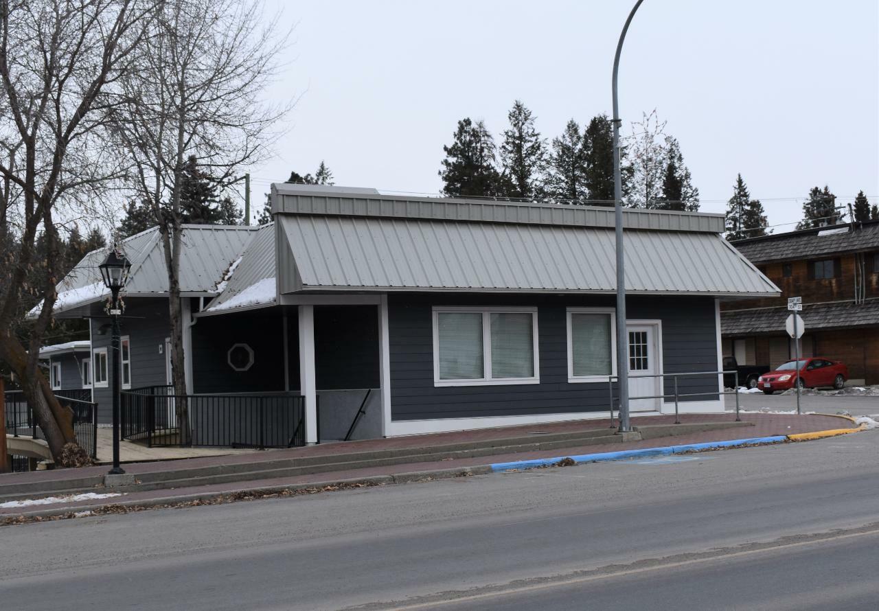 Property Photo:  330 304th Street  BC V1A 2Y5	 