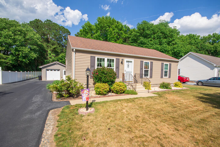 Property Photo:  11951 Robyn Lane  MD 21853 
