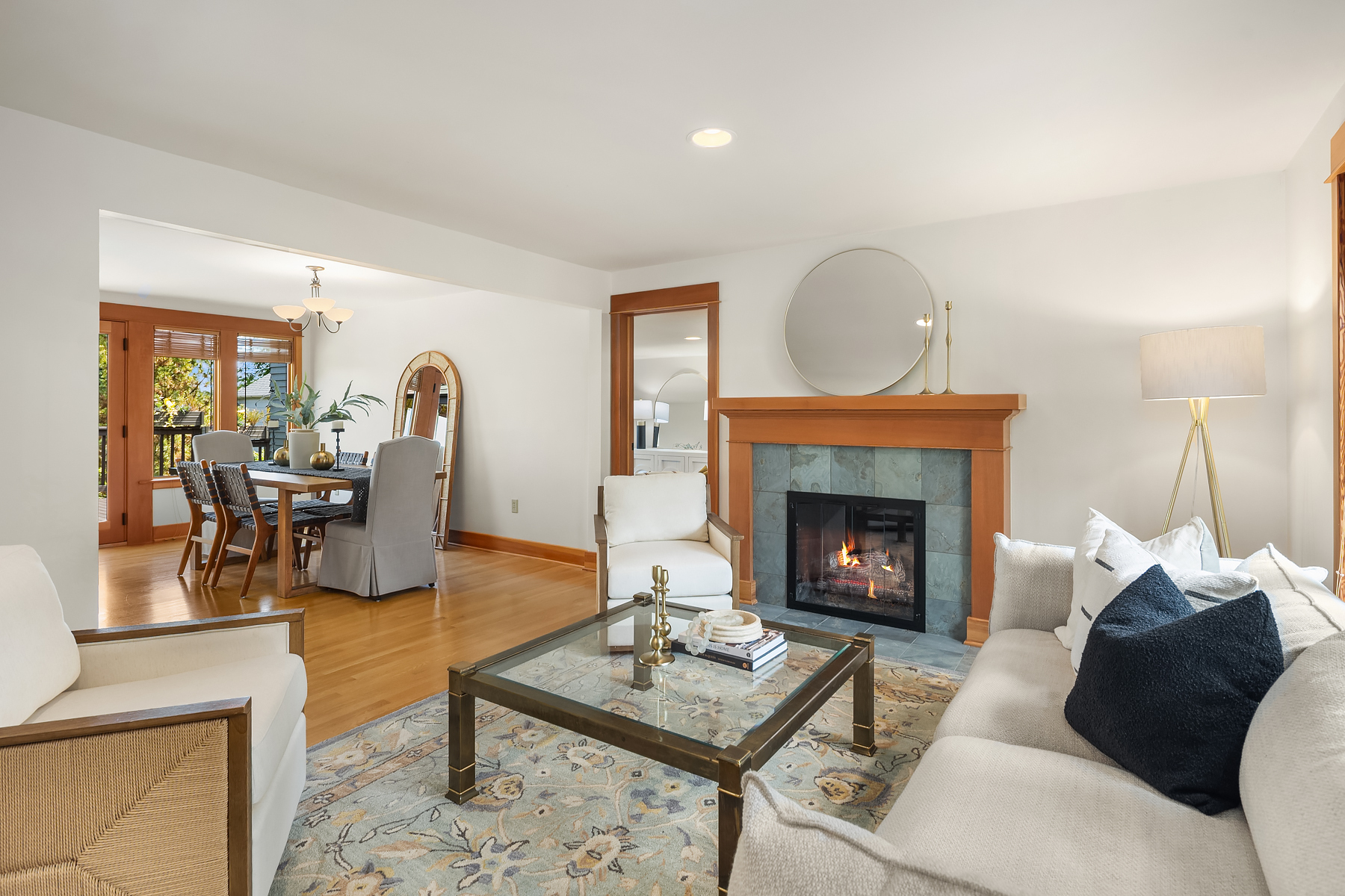 Property Photo: 6222 52nd Avenue NE WA 98115