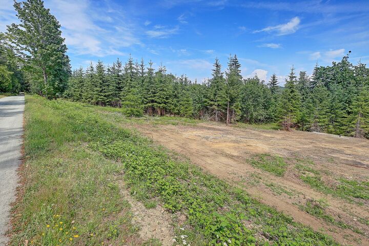 Property Photo:  1 J  Triangle Cove Lane  WA 98282 