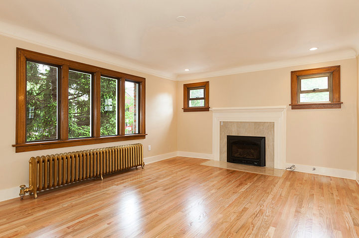 Property Photo: Living room 1601 3rd Ave N  WA 98109 