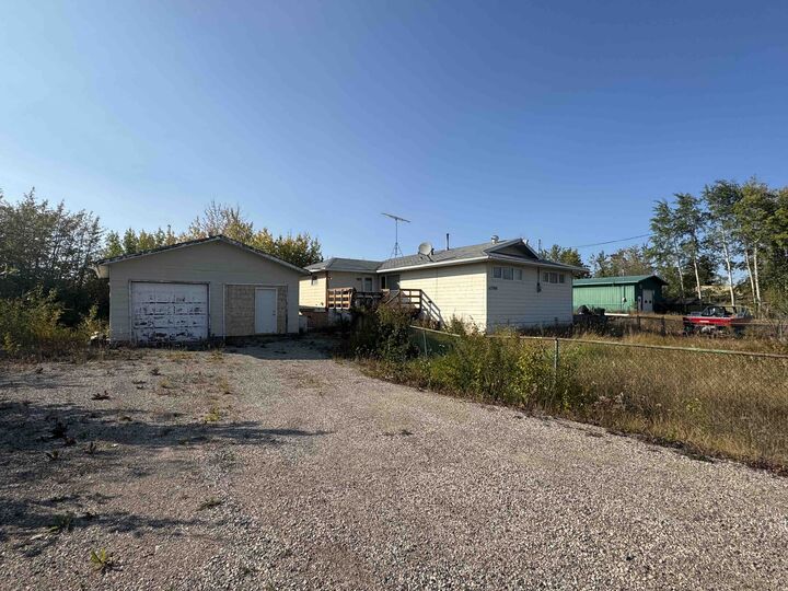 47099 Mackenzie Highway  Hay River NT X0E 0R9 photo
